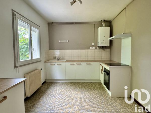 Maison de ville 4 pièces de 79 m² à Saint-Yrieix-sur-Charente (16710)