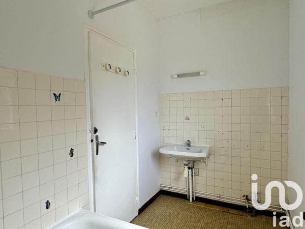 Maison de ville 4 pièces de 79 m² à Saint-Yrieix-sur-Charente (16710)