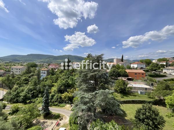 Appartement 5 pièces - 134 m²