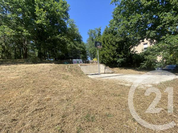 Maison à vendre  6 pièces - 208,76 m 2   ST JUNIEN  - 87