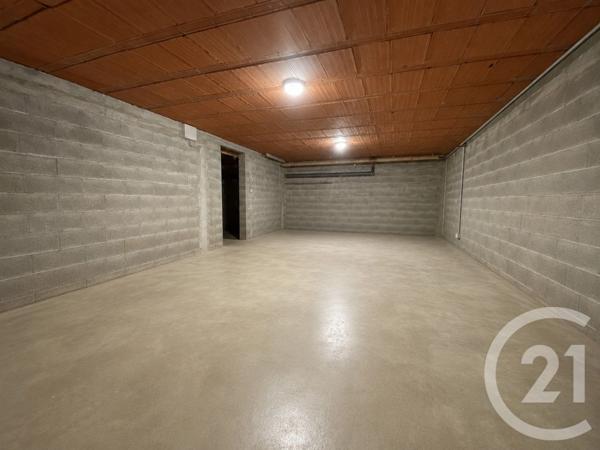 Maison à vendre  6 pièces - 208,76 m 2   ST JUNIEN  - 87