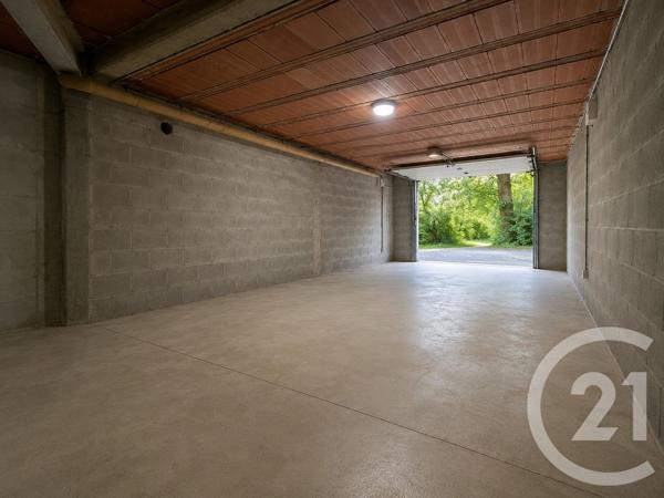 Maison à vendre  6 pièces - 208,76 m 2   ST JUNIEN  - 87