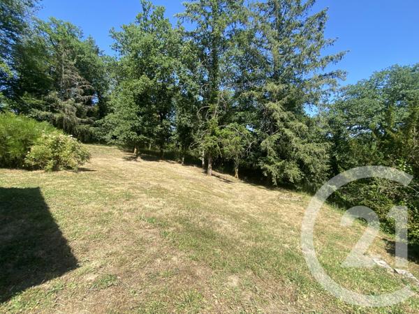 Maison à vendre  6 pièces - 208,76 m 2   ST JUNIEN  - 87