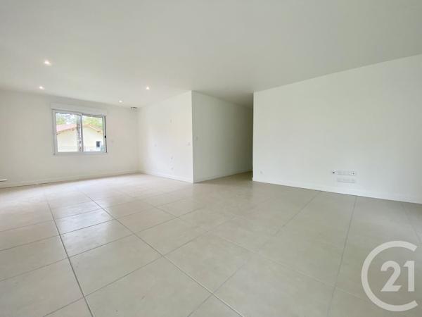 Maison à vendre  6 pièces - 208,76 m 2   ST JUNIEN  - 87