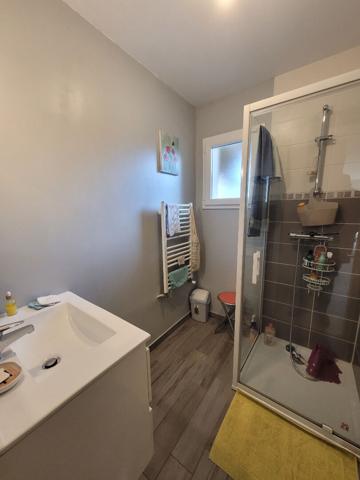 Maison de plain-pied PLOUHA proche centre - 3 pièces 87m²