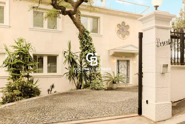 Villa 7 pièces à vendre Cannes - 06400 / Réf: 85891865