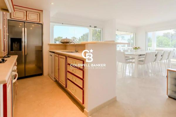 Villa 7 pièces à vendre Cannes - 06400 / Réf: 85891865