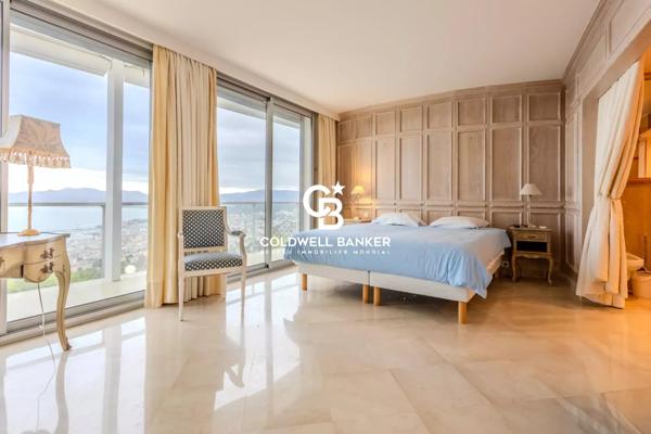 Villa 7 pièces à vendre Cannes - 06400 / Réf: 85891865