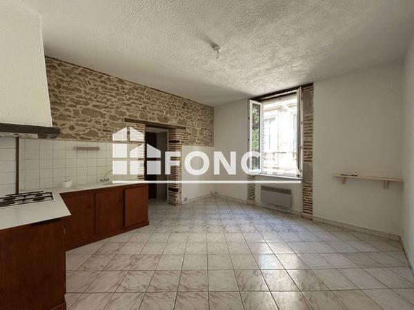 Location Studio 34.24 m² - 10 RUE DES FRERES CLAVET Villeneuve-sur-lot 47300