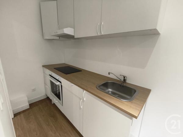 Immeuble à vendre  140 m 2   BORDEAUX  - 33