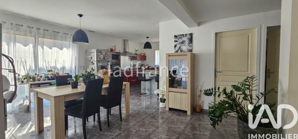 Location maison 4 pièces 90 m² Tresserre