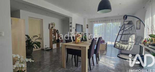 Location maison 4 pièces 90 m² Tresserre