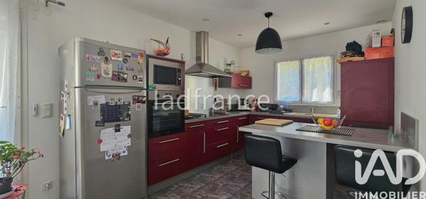 Location maison 4 pièces 90 m² Tresserre