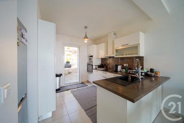 Appartement à vendre  10 pièces - 250 m 2   SANTA MARIA DI LOTA  - 202