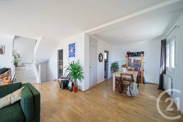 Appartement à vendre  10 pièces - 250 m 2   SANTA MARIA DI LOTA  - 202