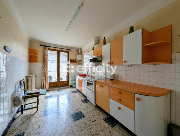 Maison 5 pièces - 94 m² Exclusivité efficity