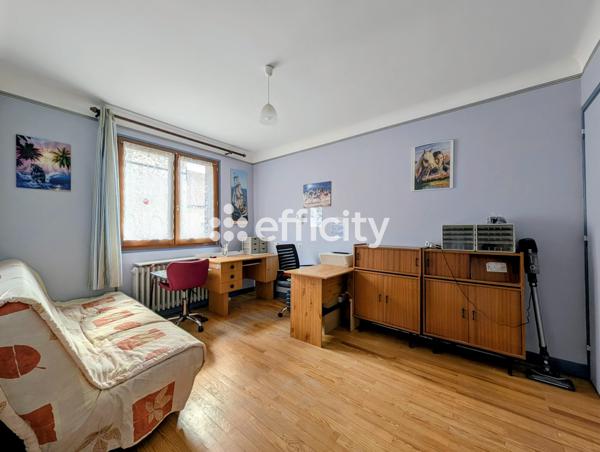 Maison 5 pièces - 94 m² Exclusivité efficity