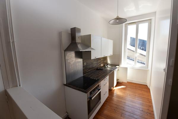 Immeuble 142.5 m² 2 etage(s)