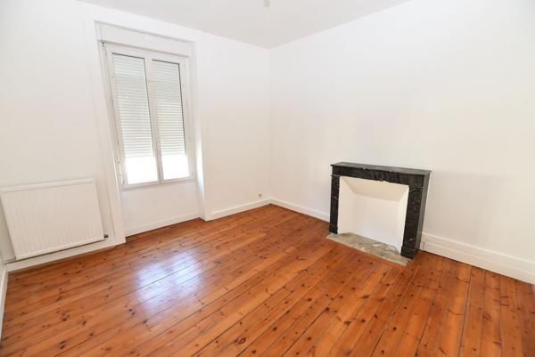 Immeuble 142.5 m² 2 etage(s)