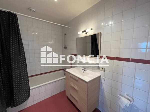 Location Appartement 3 pièces 72.12 m² - 286 CHEMIN DE MAGNY Prevessin - Moens 01280