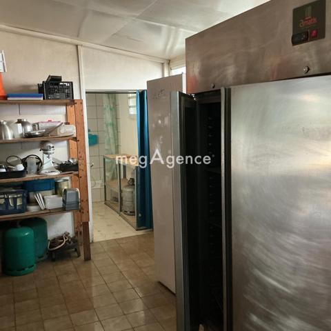 Fonds De Commerce à L' ETANG-SALE, 97427 - 4 pièces 250m²