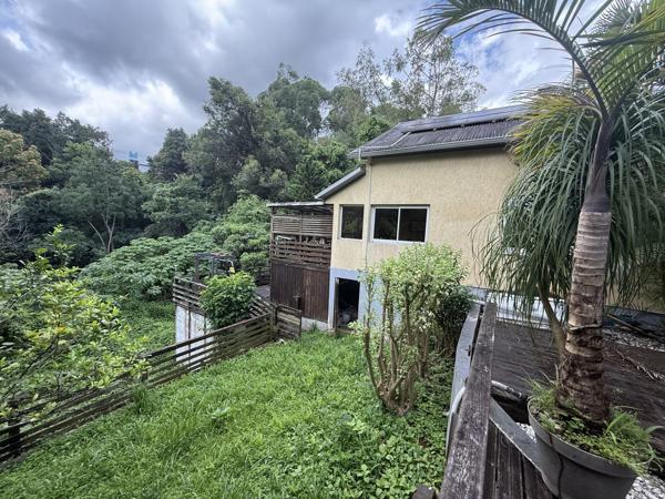 Maison quatre chambres avec piscineet dépendance