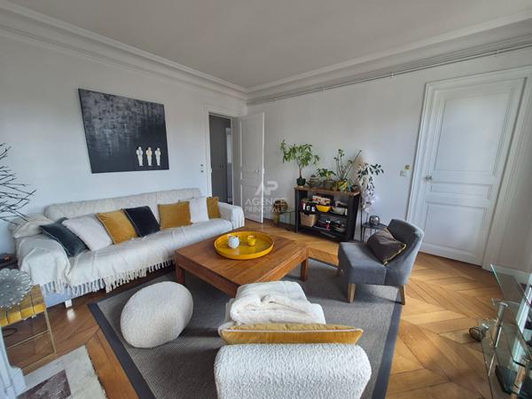 Appartement Saint Germain En Laye 3 pièces 66.44 m2 590 000 € **  - Référence  18115