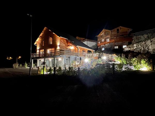 Chalet de Prestige de 218 m2, station de la Joue du Loup, massif du Dévoluy