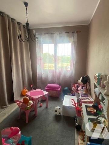 Seboncourt - pavillon sur 3625m²