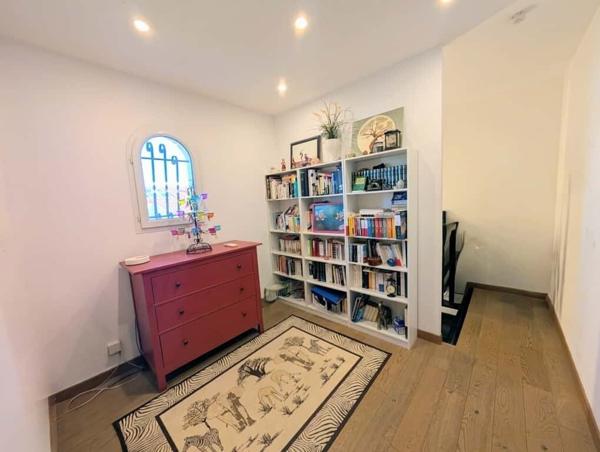 Villa 4 faces piscine centre Saint Laurent de la Salanque