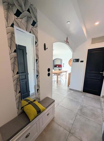 Villa 4 faces piscine centre Saint Laurent de la Salanque