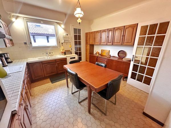 SOUSTONS - Villa de plain pied 4 chambres Piscine