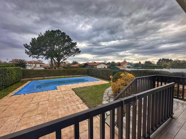 SOUSTONS - Villa de plain pied 4 chambres Piscine