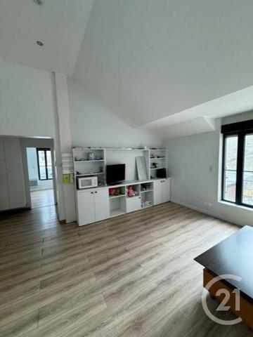 Appartement F3 à vendre  3 pièces - 61,90 m2 AUBERVILLIERS - 93