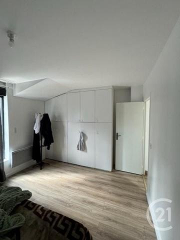 Appartement F3 à vendre  3 pièces - 61,90 m2 AUBERVILLIERS - 93