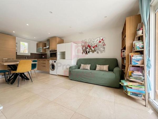 Maison mitoyenne 2 chambres 45 m² 274 000