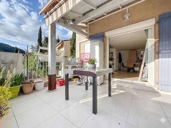 Maison mitoyenne 2 chambres 45 m² 274 000