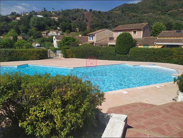 Maison mitoyenne 2 chambres 45 m² 274 000