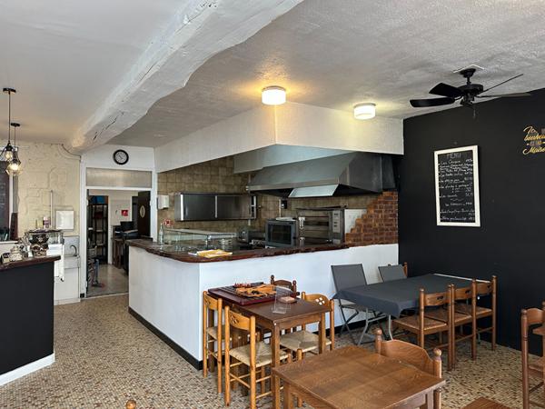 Local commercial Rochefort 117.42 m2