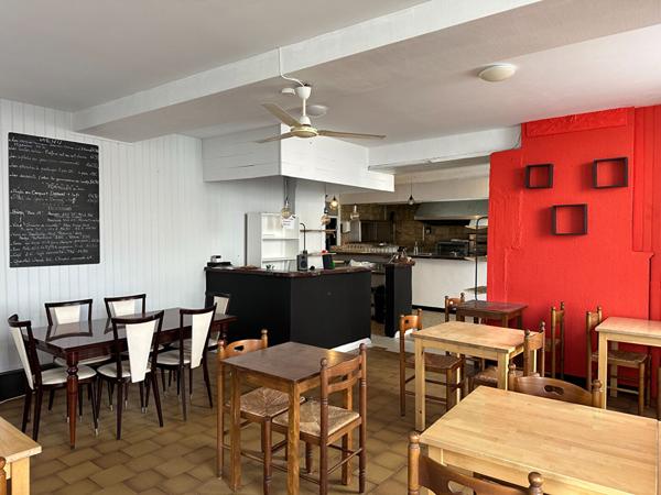 Local commercial Rochefort 117.42 m2