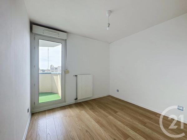 Appartement Duplex à vendre  4 pièces - 108,28 m 2   LYON  - 69007