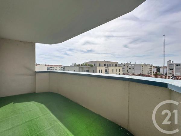 Appartement Duplex à vendre  4 pièces - 108,28 m 2   LYON  - 69007