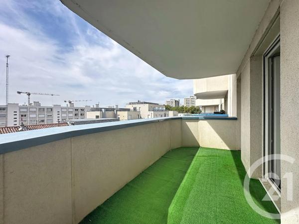 Appartement Duplex à vendre  4 pièces - 108,28 m 2   LYON  - 69007