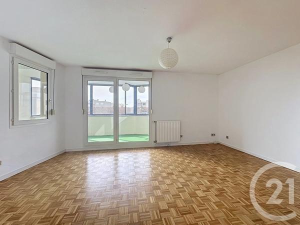 Appartement Duplex à vendre  4 pièces - 108,28 m 2   LYON  - 69007