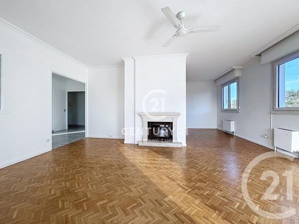 Appartement Duplex à vendre  4 pièces - 108,28 m 2   LYON  - 69007