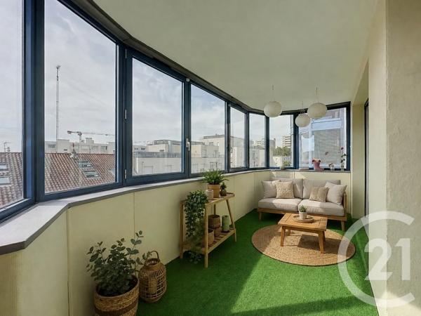 Appartement Duplex à vendre  4 pièces - 108,28 m 2   LYON  - 69007