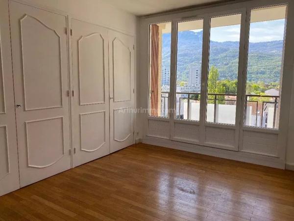 Vente Appartement 4 pièces 110 m2 à Grenoble