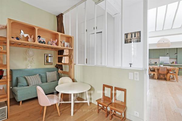 75003 – Place des Vosges