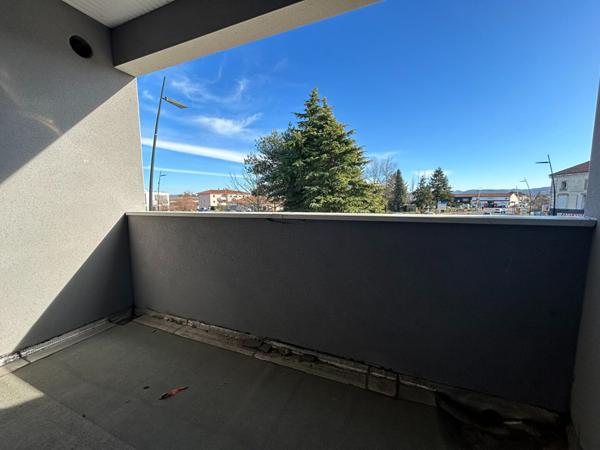 À vendre - bureaux de 260 m² à Bonson