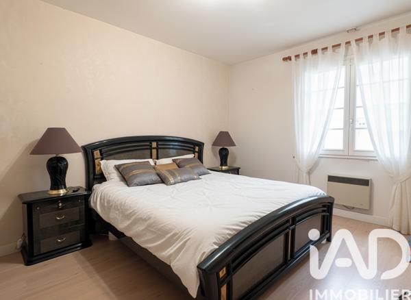 Maison à vendre 6 pièces 163 m² Domérat